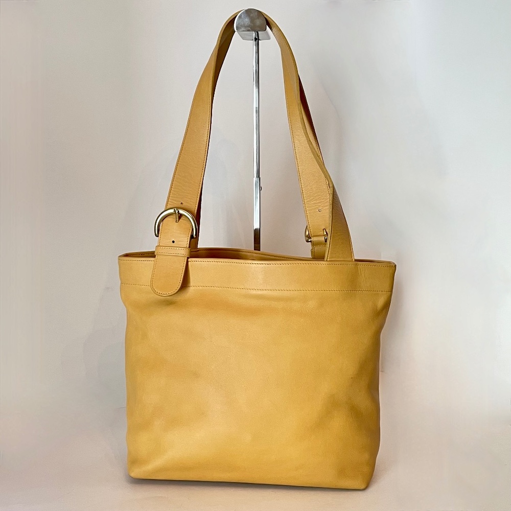 Coach Vintage Soho Lafayette 4140 Shoulder Tote Bag Chamois Yellow Leather - Picture 1 of 16